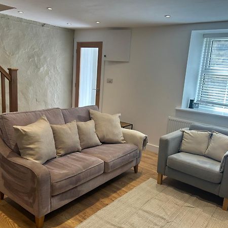 Cosy Modern Miners Cottage Llanllechid Kültér fotó