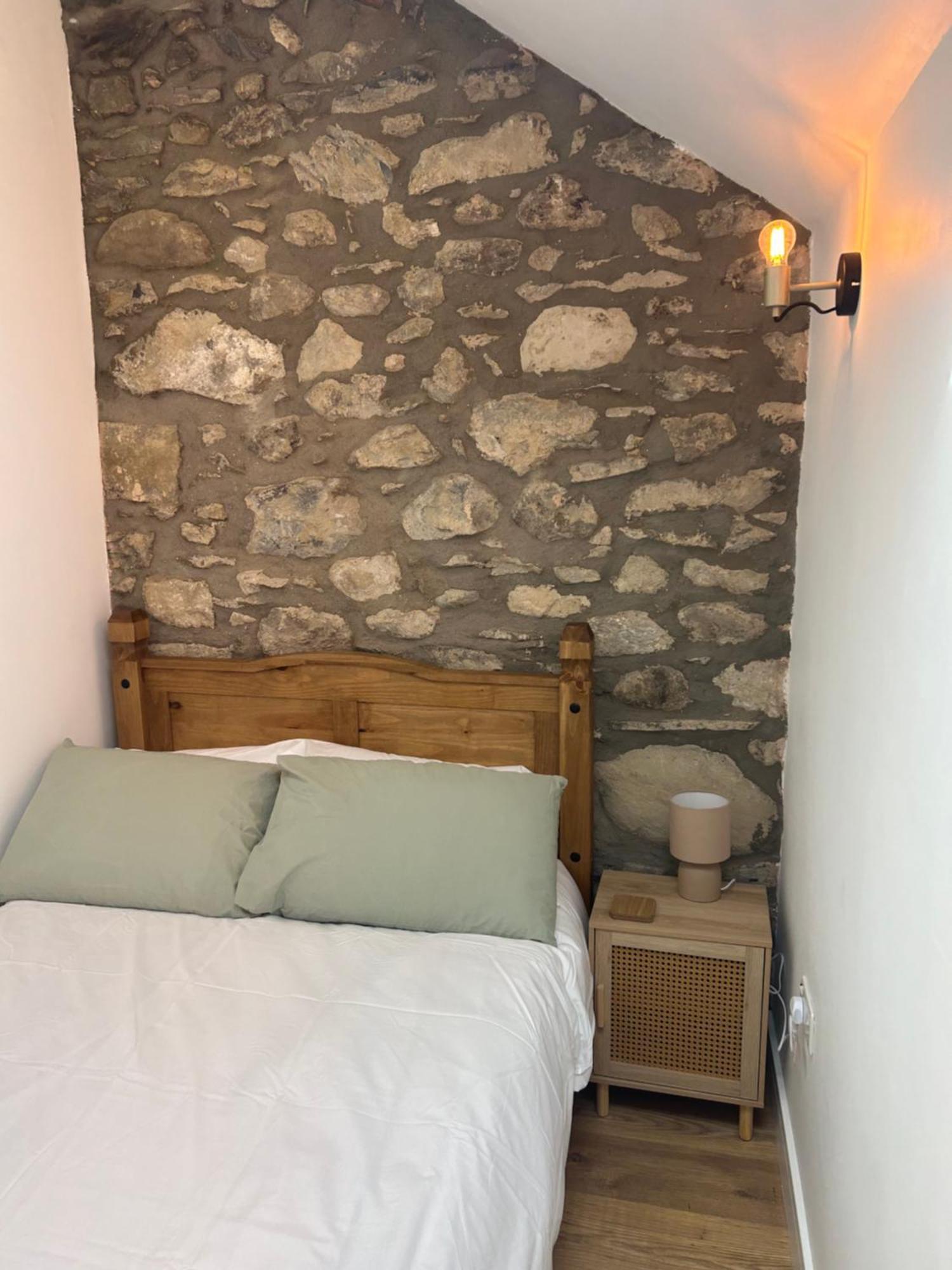 Cosy Modern Miners Cottage Llanllechid Kültér fotó